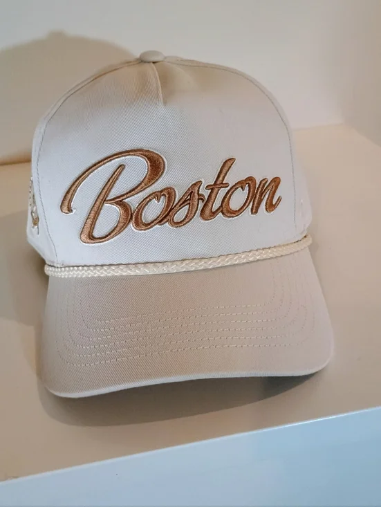 Boston Y2k Collector NBA Beige and Black Interior 'Forty Seven' Cap - Picture 1 of 6